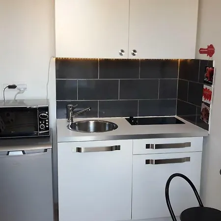 130 Avenue De La Jetee Appartement
