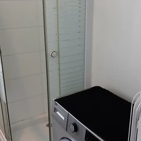 130 Avenue De La Jetee Appartement *