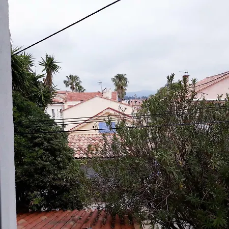 130 Avenue De La Jetee Appartement